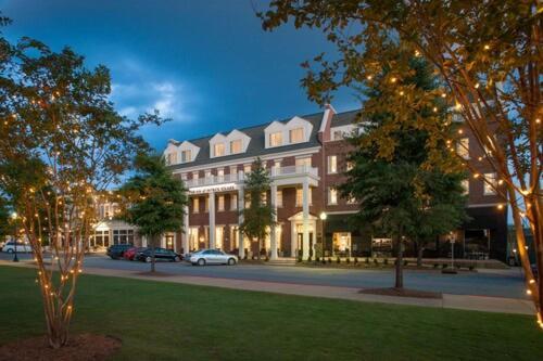 The Inn At Patrick Square Clemson Buitenkant foto